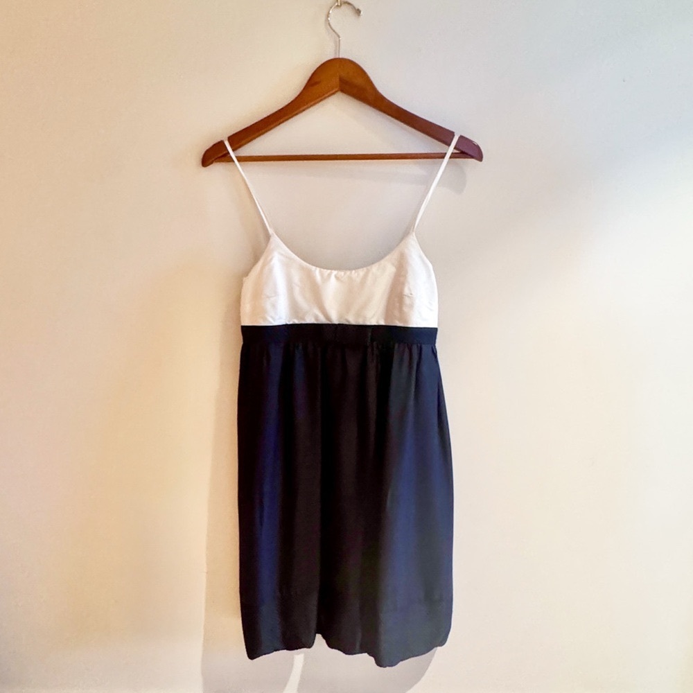 Stunning Julie Haus Ivory and Black Silk Mini Dress